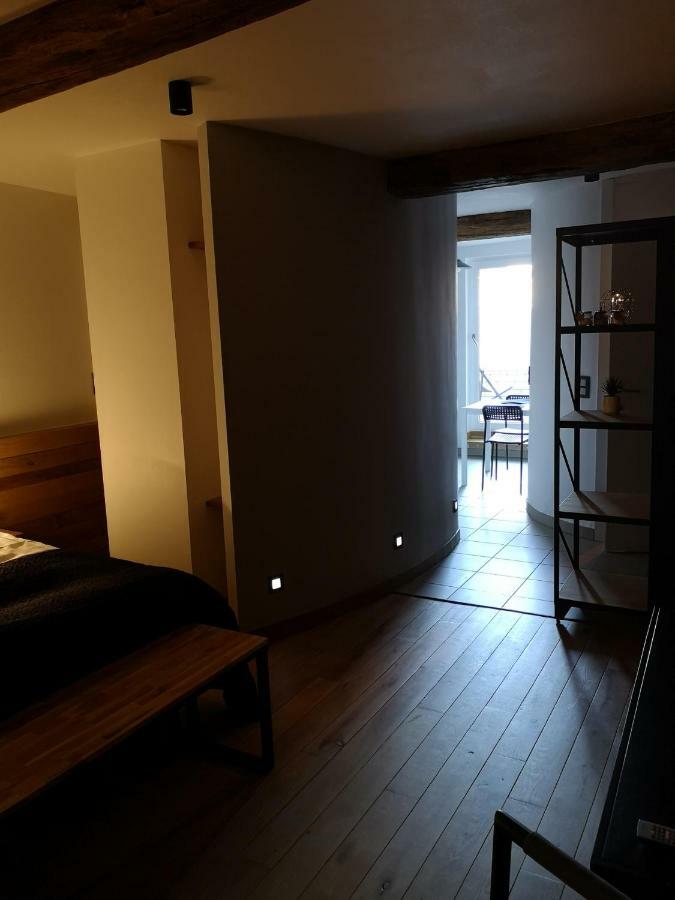 Ardenne Bnb Gite Urbain Avec Terrasse مارشه ان فامن المظهر الخارجي الصورة